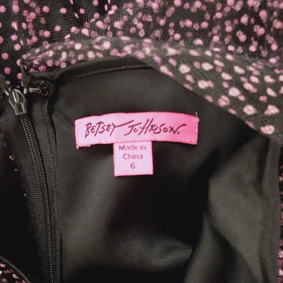 ⭐️ Host Pick⭐️Vintage Betsy Johnson Black and Pink Dress Size 6 - Picture 6 of 6